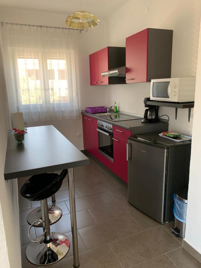 Green Hill Family Apartments Vodice Esterno foto